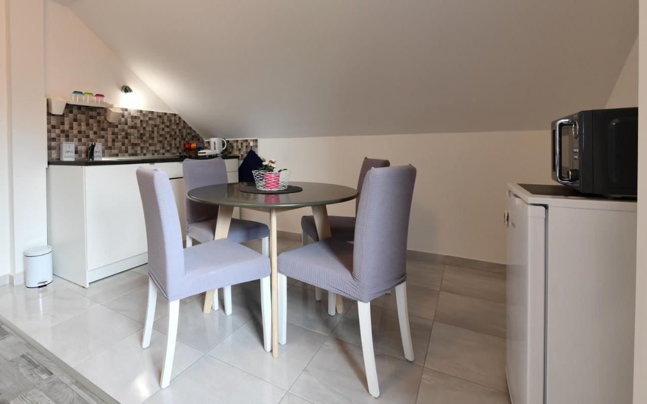 Apartman Mate Rakovica Exterior foto